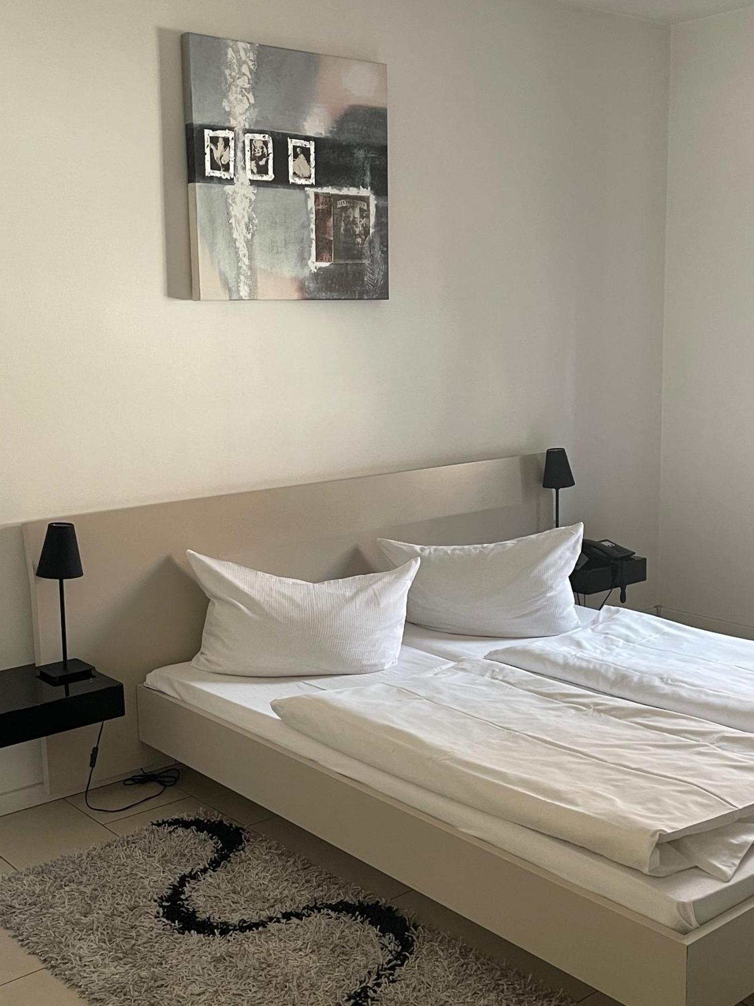 Landhotel Sickinger Hof Walldorf  Bilik gambar